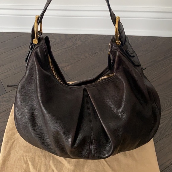 Large Burberry Leather Hobo ‘Malika’ Bag - Picture 3 of 10